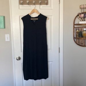 Eileen Fisher Black V-neck Sleeveless Dress